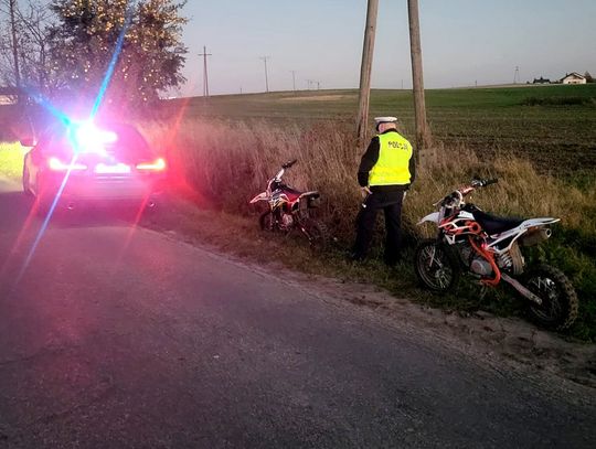 11-latek i 15-latek na motocyklach bez tablic. Rodzice dostali mandaty po 2 tysiące złotych