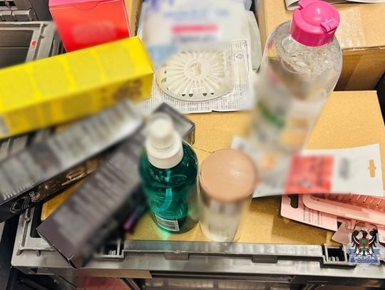 13-latka trzykrotnie okradała drogerię. Ukradła produkty warte blisko 1200 złotych