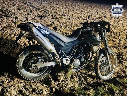 14-latek pędził Yamahą 660 z 13-letnią pasażerką. Przejażdżka "bez pytania" skończyła się w szpitalu