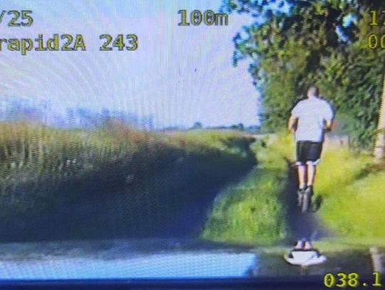 14-latek uciekał policji na hulajnodze elektrycznej. Miał zdjętą blokadę prędkości