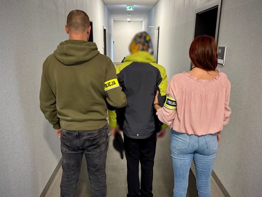 14-latek wywołał alarmy w pięciu szkołach. Ewakuowano ponad tysiąc osób