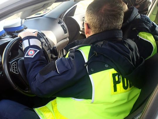 14-latek za kierownicą auta. Jechał w zabudowanym z prędkością 117km/h, następnie próbował uciec