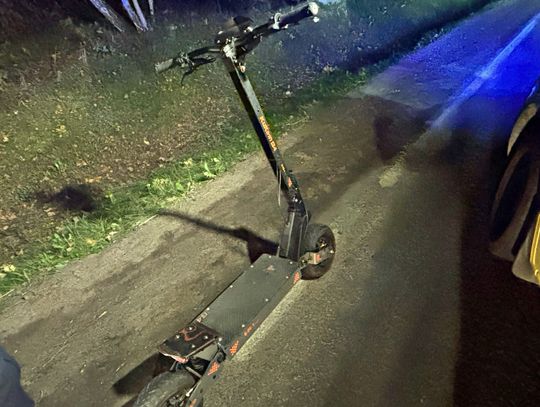 14-latka upadła na hulajnodze i uderzyła głową o asfalt. Nieprzytomna trafiła do szpitala