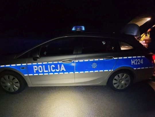 15-latek po narkotykach i alkoholu uciekał policji crossem, zderzył się z radiowozem. Wraz z nim jechał pijany kolega