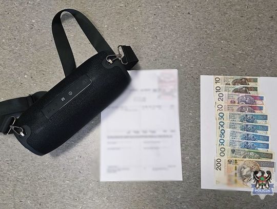 15-latek ukradł koledze tysiąc złotych i poszedł na zakupy. Wpadł kilka godzin później