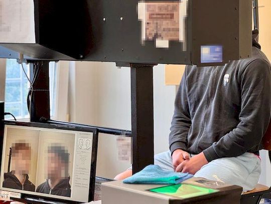 17-latek może iść do więzienia na 10 lat za znaczną ilość narkotyków. Zamierzał "puścić" je na mieście