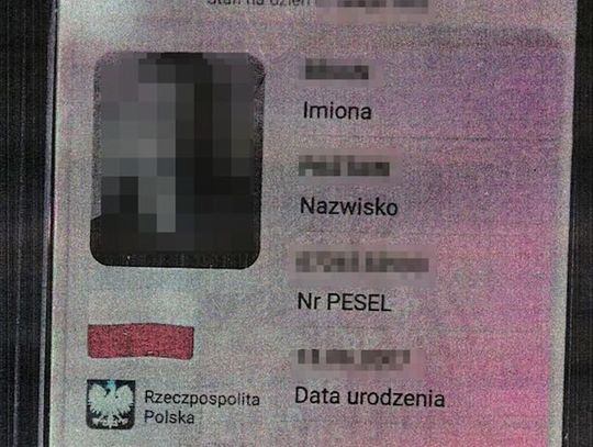 17-latek pokazał w sklepie przerobiony elektroniczny dowód. Grozi mu za to nawet 5 lat więzienia