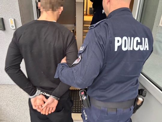 17-latek zwabiony w pułapkę. Został pobity i okradziony przez 18 i 14-latka 17-latek zwabiony w pułapkę. Został pobity i okradziony przez 18 i 14-latka