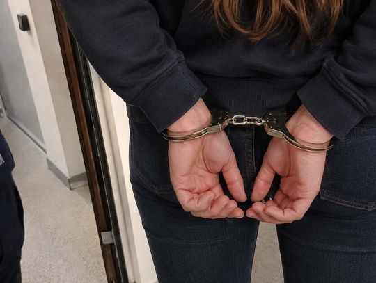 17-latka pisała na komunikatorze o zamachu na szkołę. Chciała zwrócić na siebie uwagę