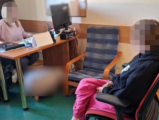 17-latka zwabiła mężczyznę na randkę do mieszkania. Jej koledzy napadli go i brutalnie pobili