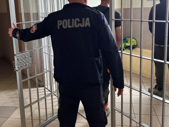 18-latek kierował po marihuanie. Podczas kontroli wpadł też o rok starszy pasażer