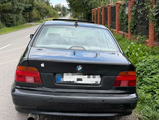 19-latek miał dwa sądowe zakazy, ale nadal jeździł. Po kolejnej wpadce trafił do więzienia
