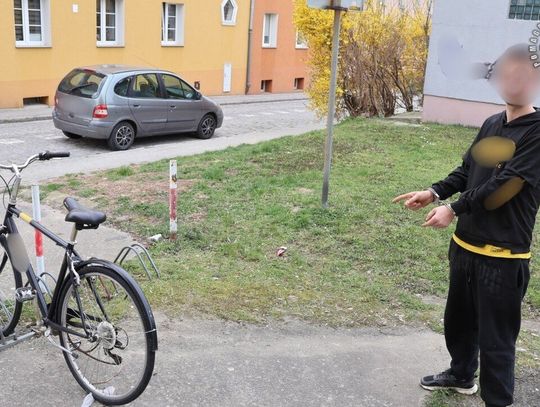 19-latek postanowił, że będzie żyć z kradzieży. Karierę przerwali mu policjanci