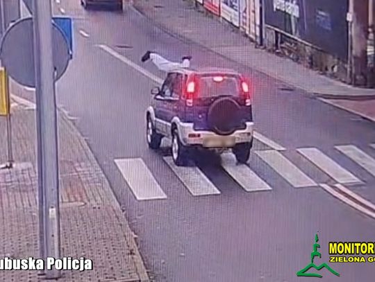 19-latka potrąciła pieszą na pasach. Nagranie z monitoringu trafiło do policjantów