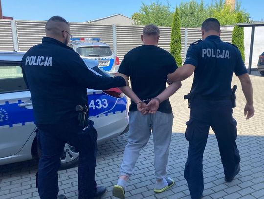 20-latek wracał pijany do domu, po drodze ukradł ciężarówkę. W chwili zatrzymania miał 1,7 promila