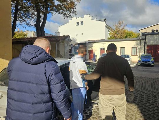 21-latek porwany przez trzech mężczyzn. Znęcali się nad nim i zmuszali do zażycia dziwnej substancji