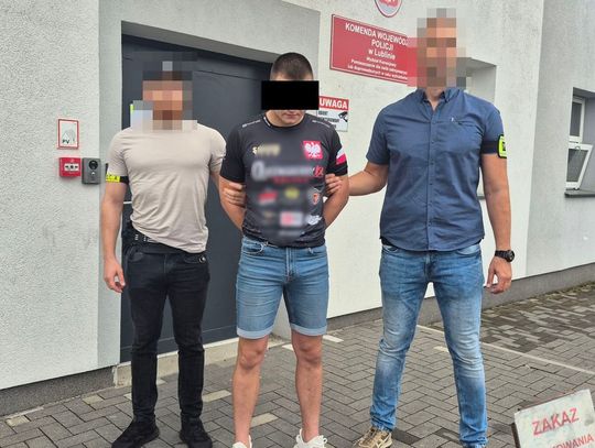 21-latek wynajął garaż pod magazyn narkotyków. W szafkach ukrył 13 kg mefedronu. WIDEO