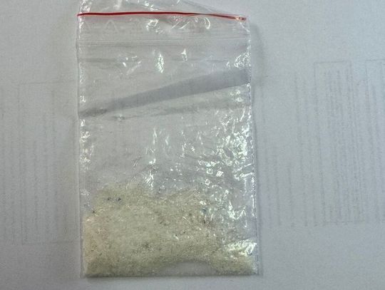 22-latek myślał, że ma zawał po narkotykach. Wezwał pomoc i nockę spędził na dołku 22-latek myślał, że ma zawał po narkotykach. Wezwał pomoc i nockę spędził na dołku