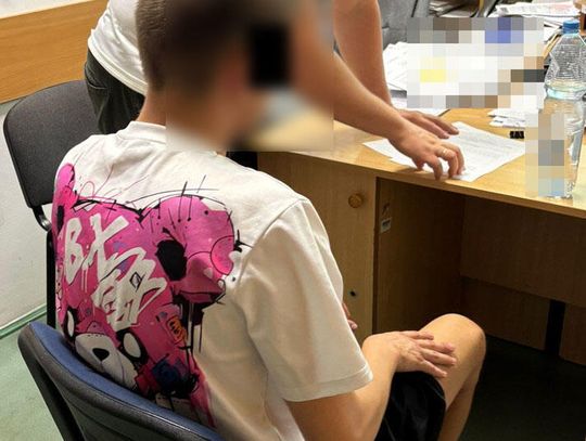 22-latek pobił własną dziewczynę i zabrał jej pieniądze. "Jest w ciągu alkoholowym"