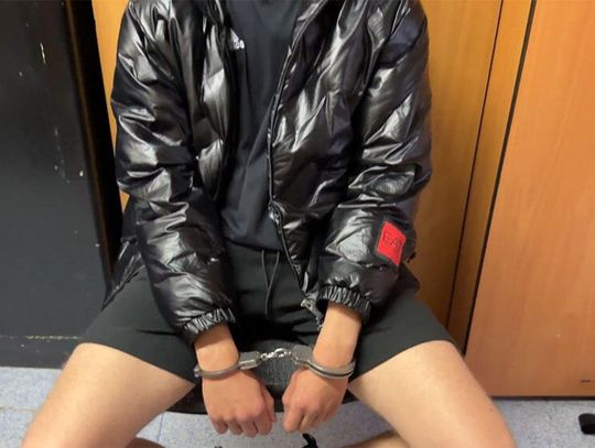 22-latek rozkręcił w sieci narkobiznes. Zamieszczał ogłoszenia z ofertą sprzedaży marihuany i 4CMC