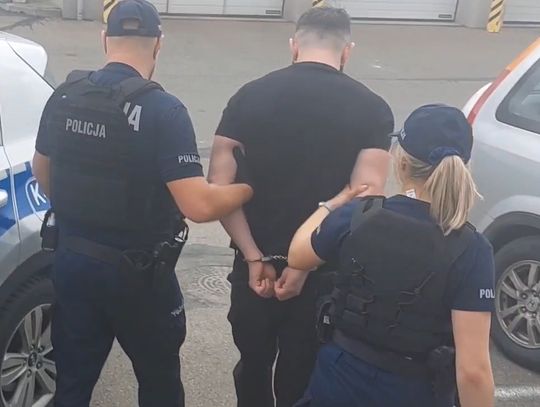 22-latek zatrzymany do oszustw na policjanta. Jego ofiarami były starsze kobiety