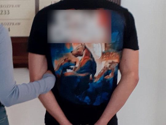 23-latek na zakazie nie zatrzymał się do kontroli. Ścigali go, po zatrzymaniu trafił do więzienia