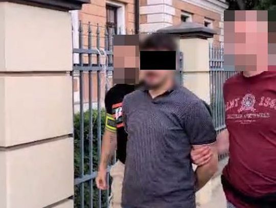 23-latek poszukiwany przez Niemców namierzony. Mężczyznę zatrzymali policyjni "łowcy głów"