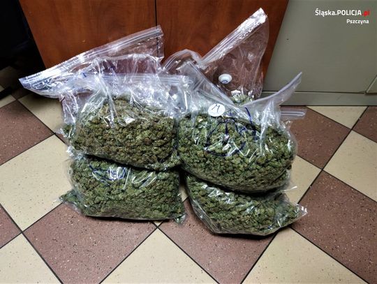 24-latek miał w torbie ponad 7 kilo marihuany. To nie pierwsza jego wpadka