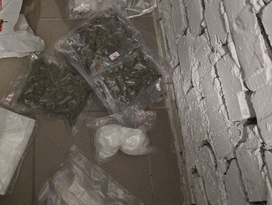 24-latek odpowie za obrót znaczną ilością narkotyków. Trafił za kraty na trzy miesiące