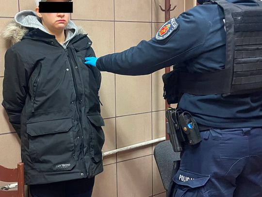 25-latka włamała się do lokalu. Spała na ladzie, potem ukradła kasę - mówi, że nic nie pamięta