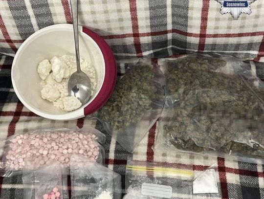 27-latek miał blisko 4 kilogramy narkotyków. Po akcji kryminalnych został tymczasowo aresztowany