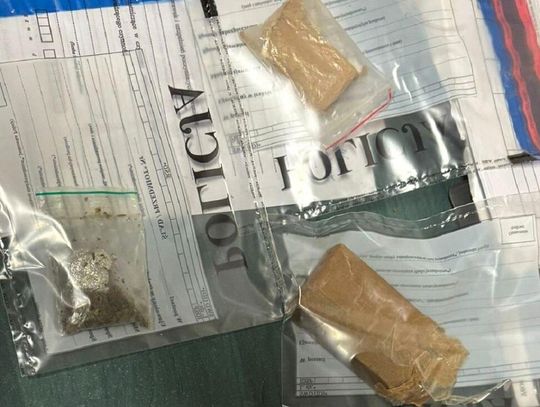 33-latek zatrzymany w restauracji. Ktoś wyczuł zapach narkotyków i wezwał na miejsce policję