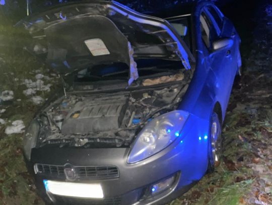 33-latka wjechała autem do rowu. Miała ponad trzy promile we krwi, mówiła, że wypiła tylko kieliszek