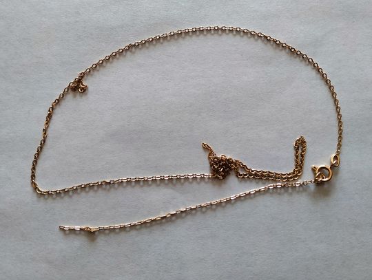 37-latek napadał na starsze kobiety i zrywał z nich biżuterię. Recydywiście grozi 15 lat więzienia