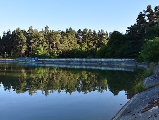 37-latka utonęła w zalewie. Kolega próbował ją ratować - niewiele brakowało, by podzielił jej los