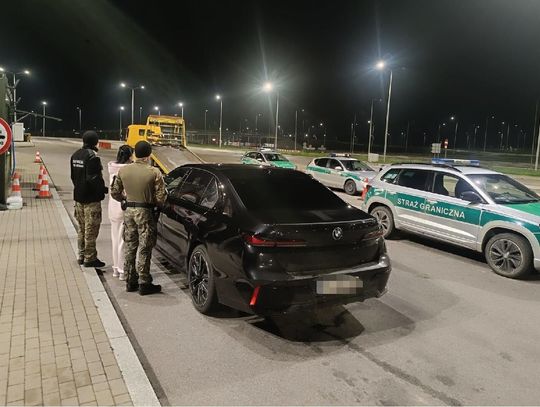 38-latka zatrzymana na granicy. Próbowała wyjechać na Litwę kradzionym BMW za 300 tys. zł