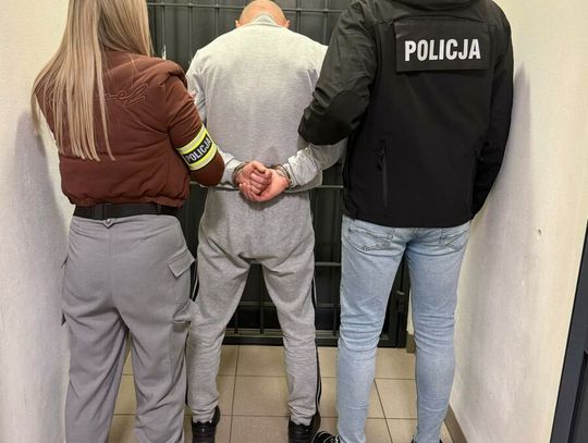 41-latek grasował w piwnicach. Zniknęły różne cenne rzeczy, jedną z nich miał w mieszkaniu 41-latek grasował w piwnicach. Zniknęły różne cenne rzeczy, jedną z nich miał w mieszkaniu