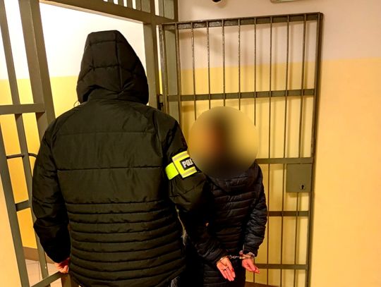 44-latka spowodowała kolizję mając ponad 3,5 promila we krwi. Zatrzymał ją świadek zdarzenia