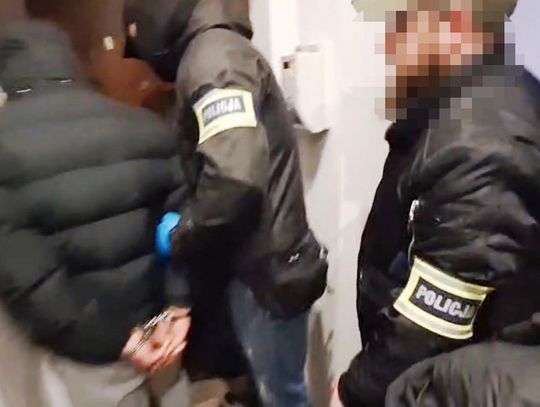 48-latek zatrzymany z twardymi narkotykami. Policjanci rozpracowywali go przez kilka dni