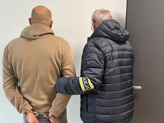 50-latek zatrzymany za znęcanie się nad żoną. Pastwił się nad nią od czerwca, w końcu poszła na policję