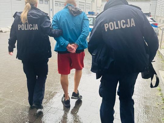 54-latek zatrzymany do rutynowej kontroli wydmuchał 2 promile. W takim stanie jechał do pracy