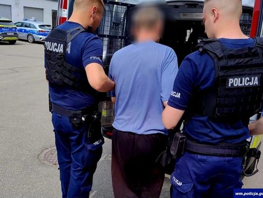 56-latek rzucił się z nożem na swojego kolegę. Za usiłowanie zabójstwa grozi mu dożywotnie więzienie