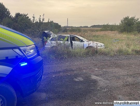 66-latek bez powodu zaczął uciekać policji. Po wylądowaniu w rowie tłumaczył, że nie wie, co w niego wstąpiło