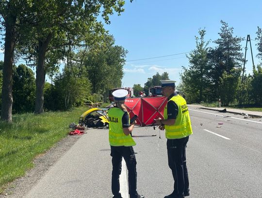 72-latka zginęła na miejscu po najechaniu na tył jej pojazdu 72-latka zginęła na miejscu po najechaniu na tył jej pojazdu