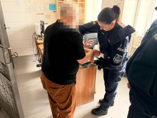 80-latek sprawcą kolizji. Wydmuchał ponad dwa promile, prawo jazdy stracił już 10 lat temu