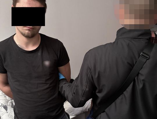 88-latek uwierzył fałszywemu prokuratorowi. Stracił oszczędności życia 88-latek uwierzył fałszywemu prokuratorowi. Stracił oszczędności życia