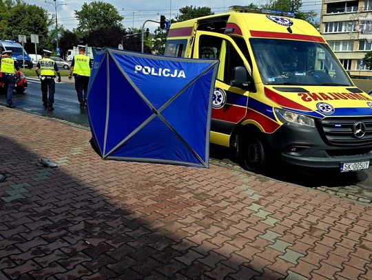 89-latka śmiertelnie potrącona na przejściu dla pieszych. Wtargnęła na zebrę przy czerwonym świetle