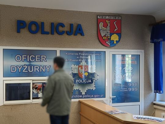 Absurdalna wpadka poszukiwanego. Przyszedł na policyjny dozór z mefedronem w kieszeni Absurdalna wpadka poszukiwanego. Przyszedł na policyjny dozór z mefedronem w kieszeni