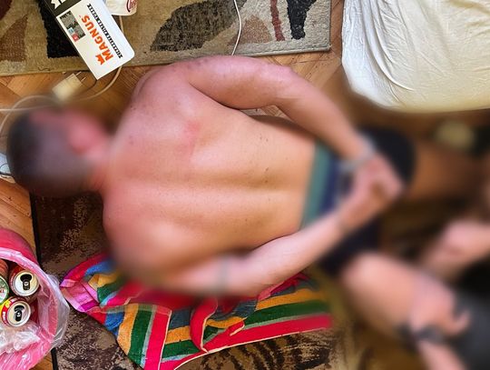 Agresywny pasażer pobił kierowcę autobusu i groził mu śmiercią. Policja zatrzymała mężczyznę