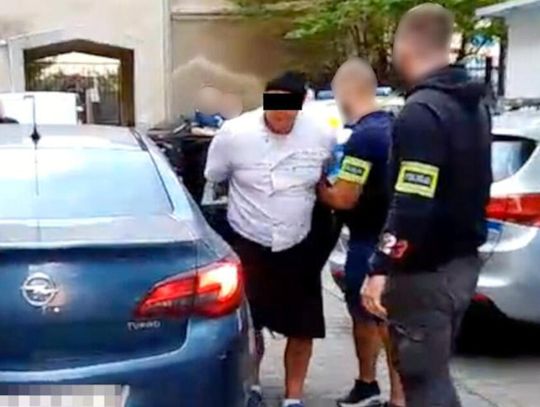 Akcja kryminalnych z Warszawy. Zatrzymali mężczyznę poszukiwanego za wzięcie zakładnika
